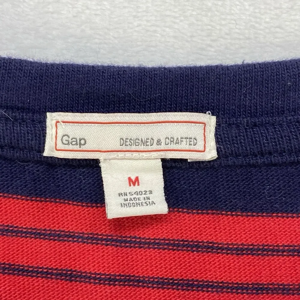 Gap top Womens M Red Blue Striped Crew Neck Long‎ Sleeve Shirt cotton - Picture 4 of 9